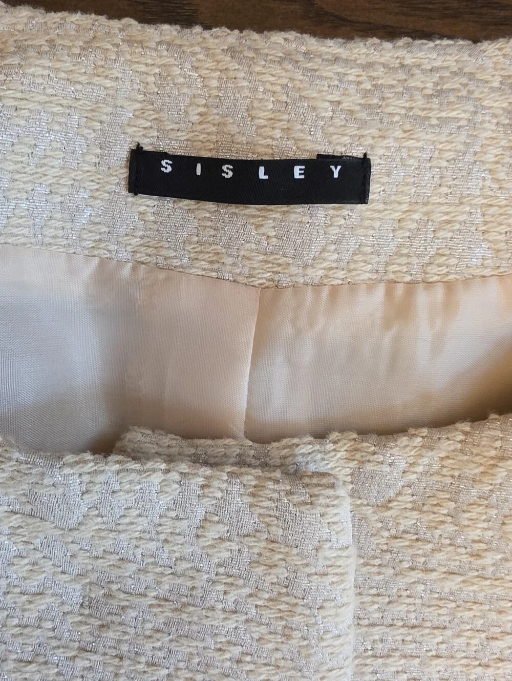 Sisley Cream Wool Tweed Coat Collarless Quiet Luxury Minimalist Paris Winter